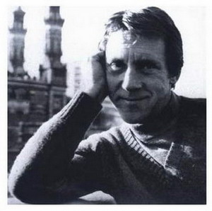     (  ),  1978 . 
 .,   ''Vladimir Vysotsky. WWW (When? Where? Who?)''